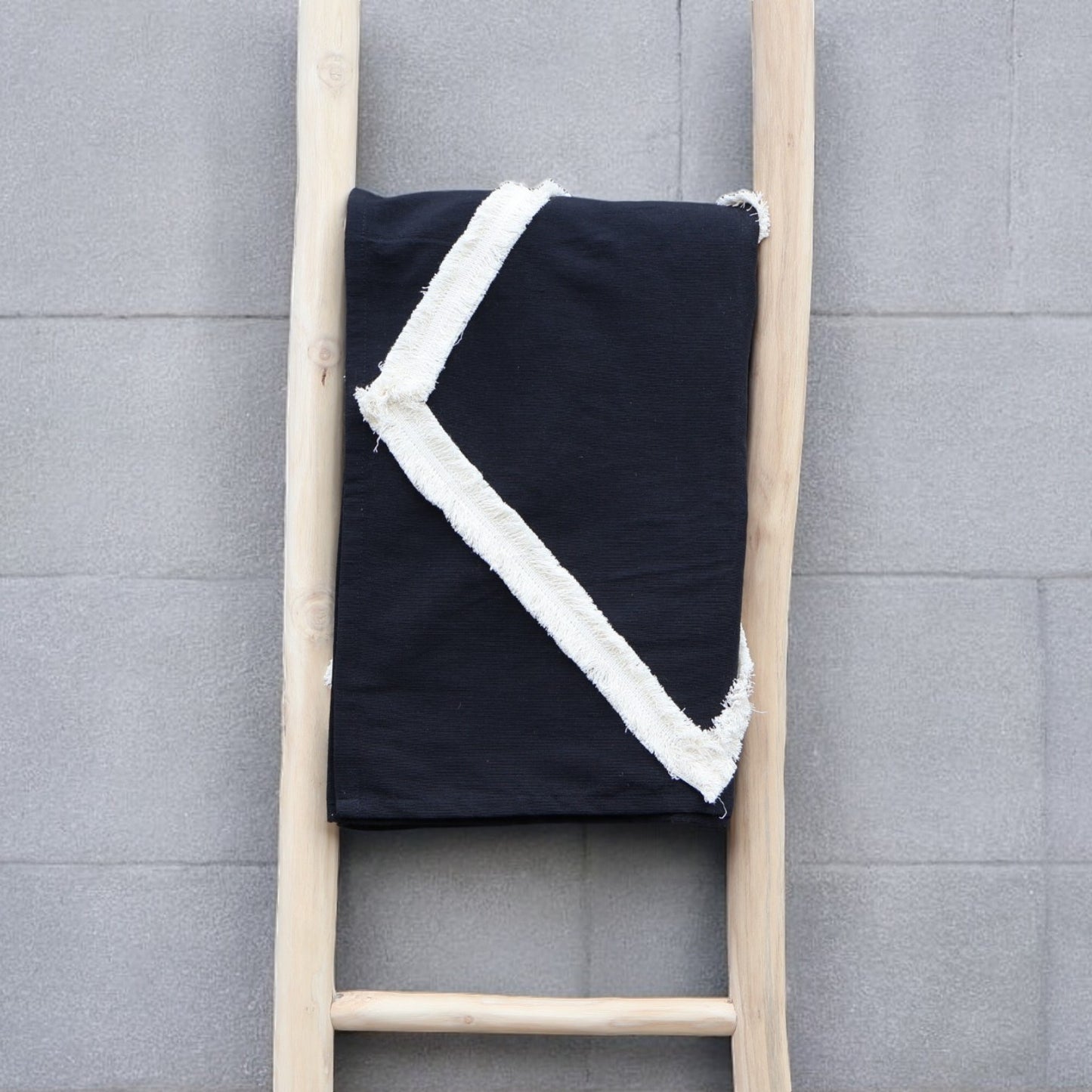 Bohemian Tufted Black Throw