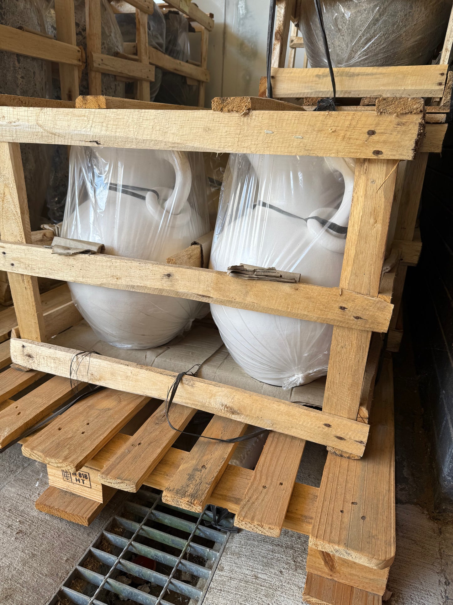 Napolean Anting Vase - Set of 2