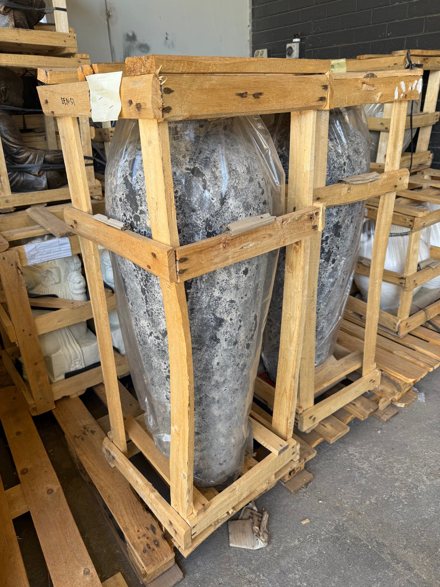 Nia Rustic Vase Medium - Set of 2