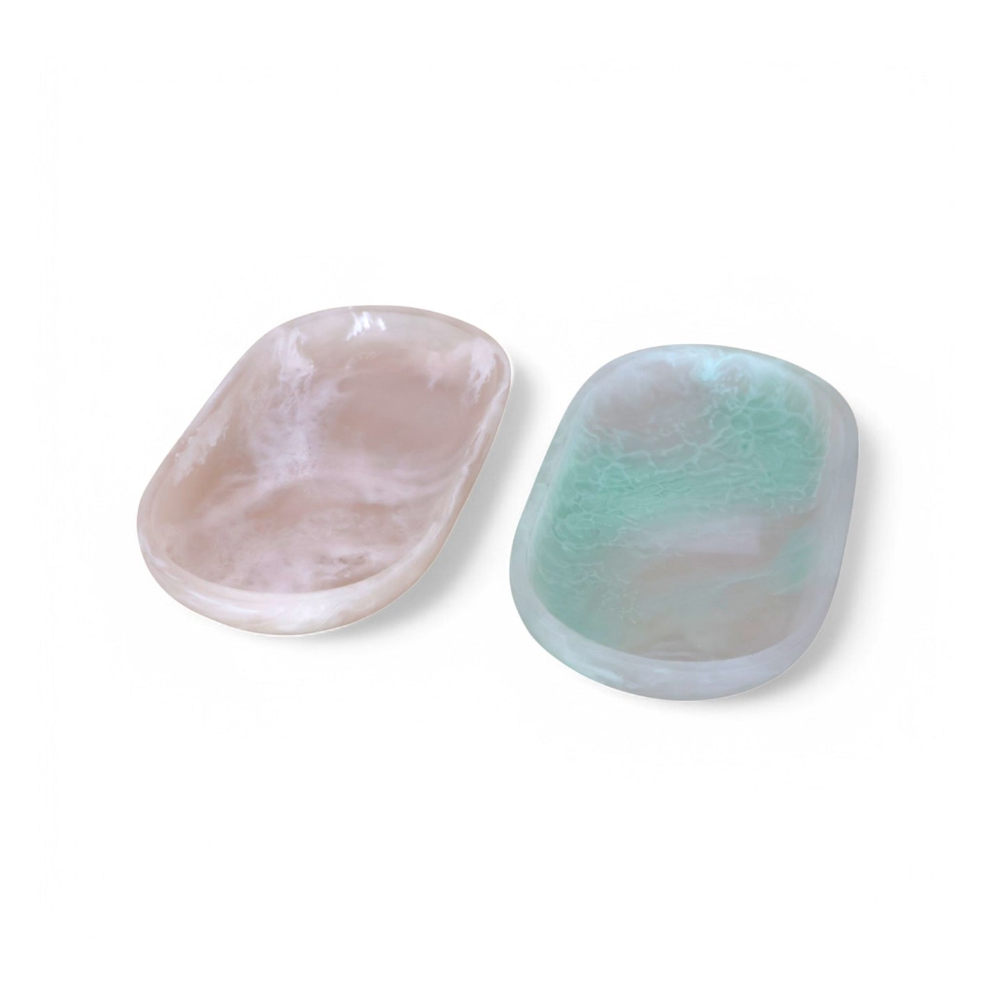 Kip Resin Oval Tray
