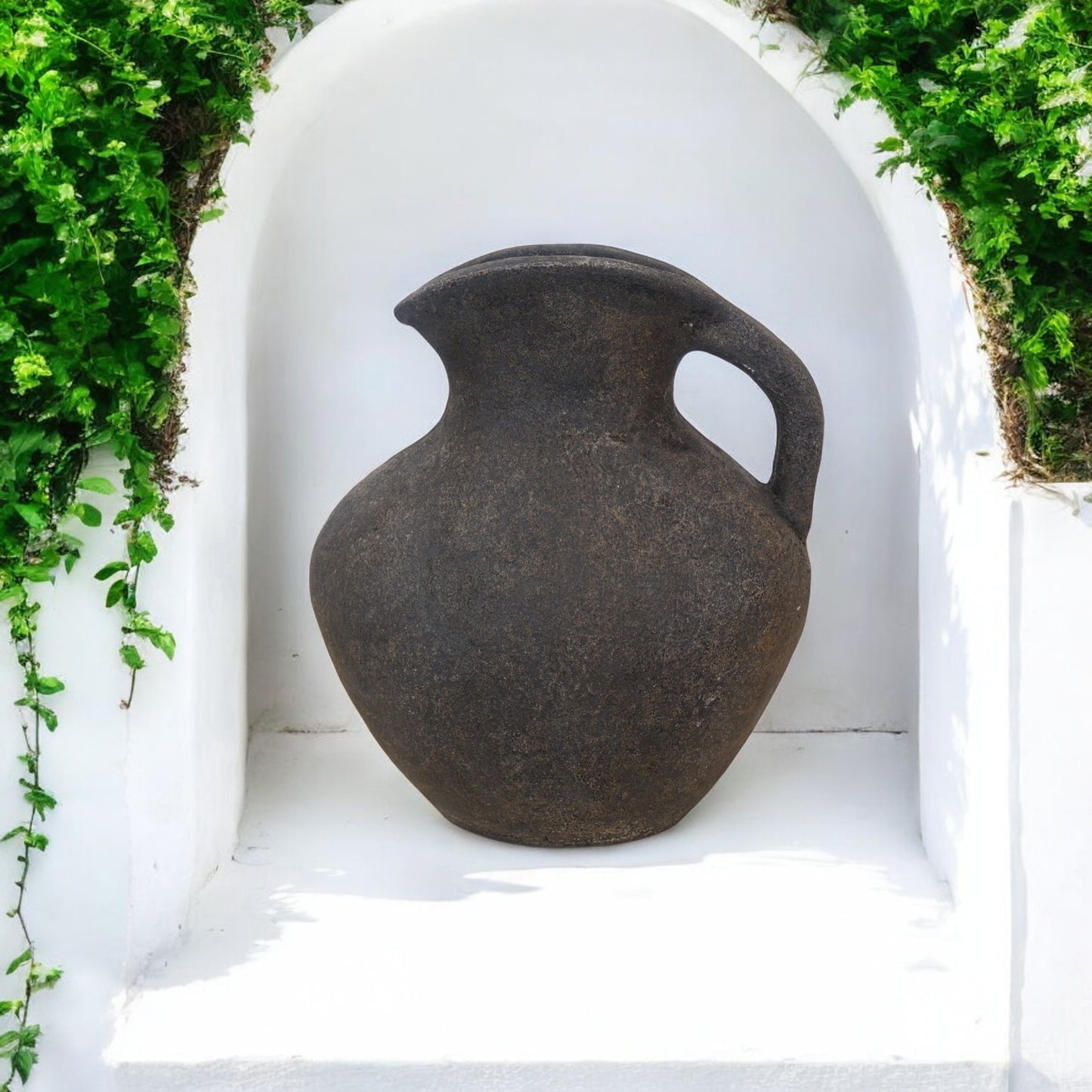 Nancy Terracotta Vase With Handle