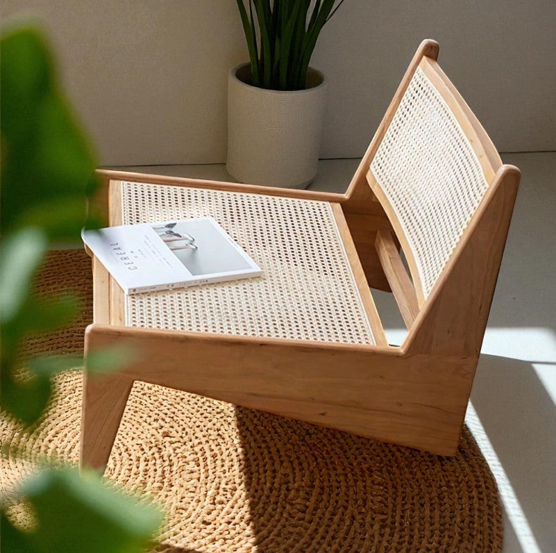 Kangaroo Teak Rattan Relaxing Lounge Chair