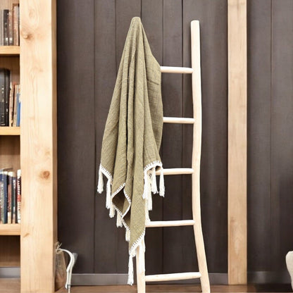 Mira Cosy Green Throw