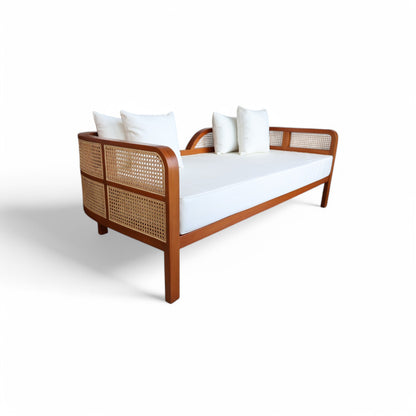 Venus Mahogany Rattan Daybed