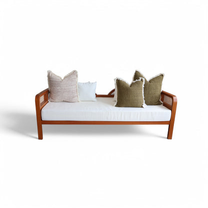 Venus Mahogany Rattan Daybed
